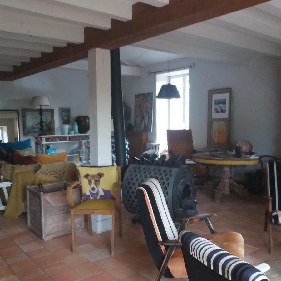 Maison 18eme siècle Le Moulinaud Esterno foto
